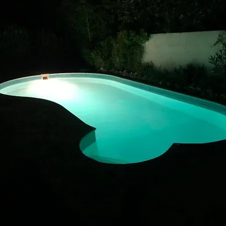 U S Bazenom Blizu Mora Plavi Appartement Zadar